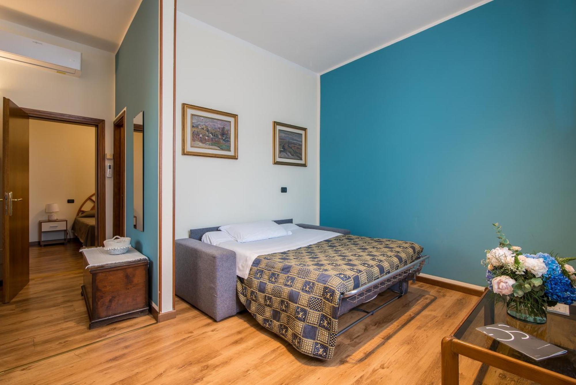 Hotel Porta Del Sole Soiano Del Lago Luaran gambar