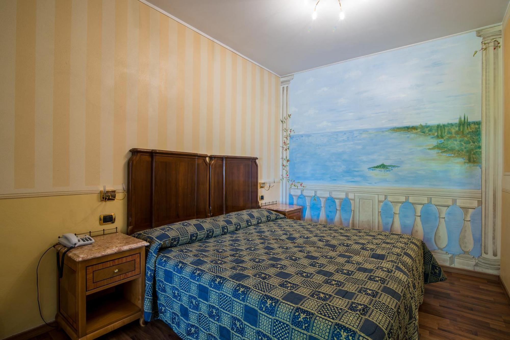 Hotel Porta Del Sole Soiano Del Lago Luaran gambar