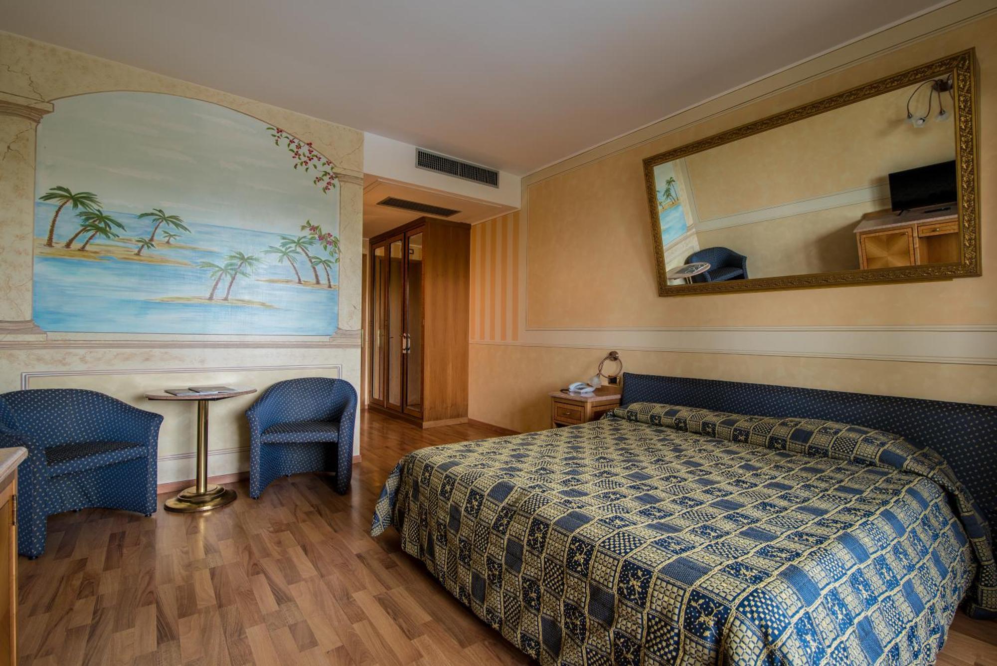 Hotel Porta Del Sole Soiano Del Lago Luaran gambar
