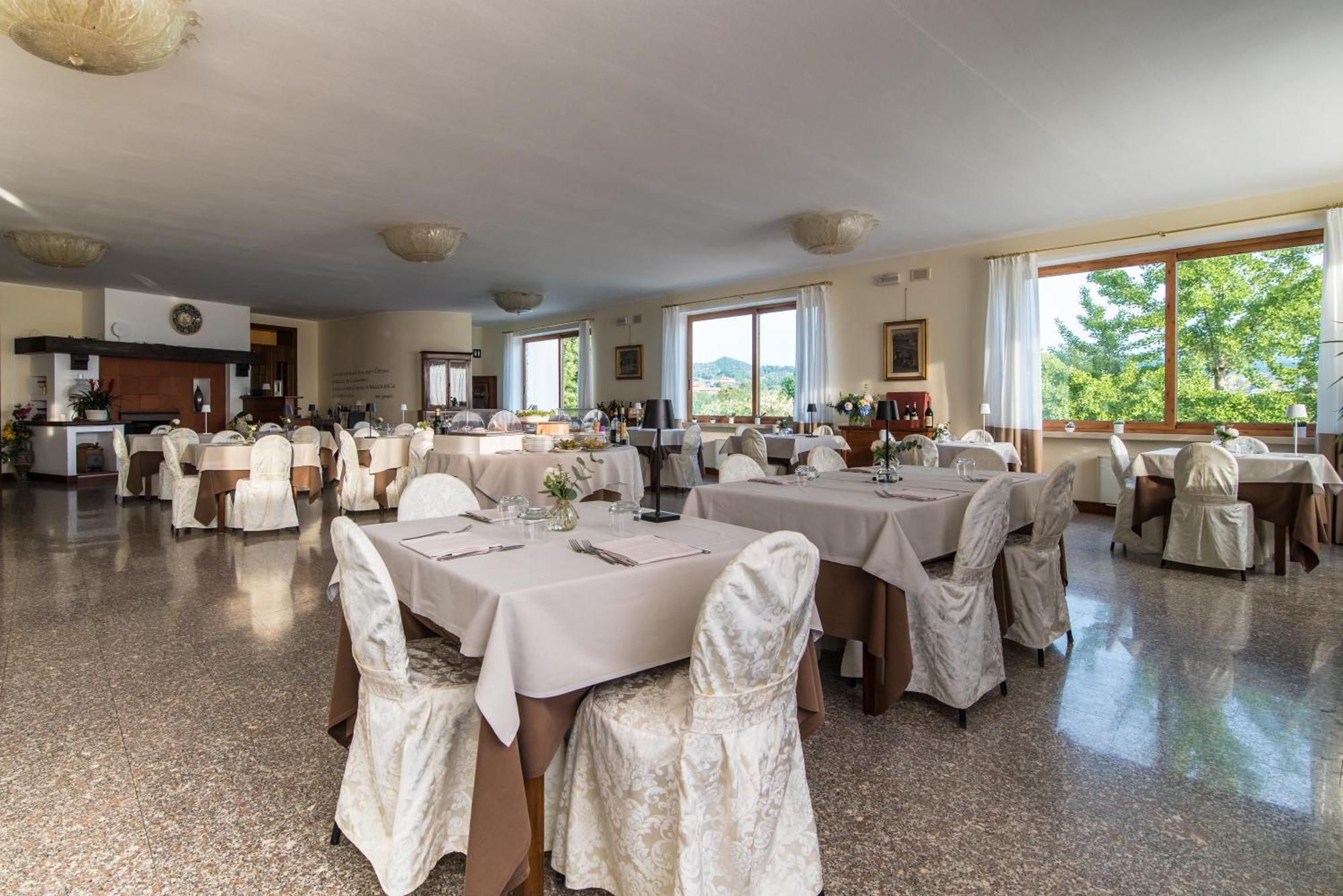 Hotel Porta Del Sole Soiano Del Lago Luaran gambar