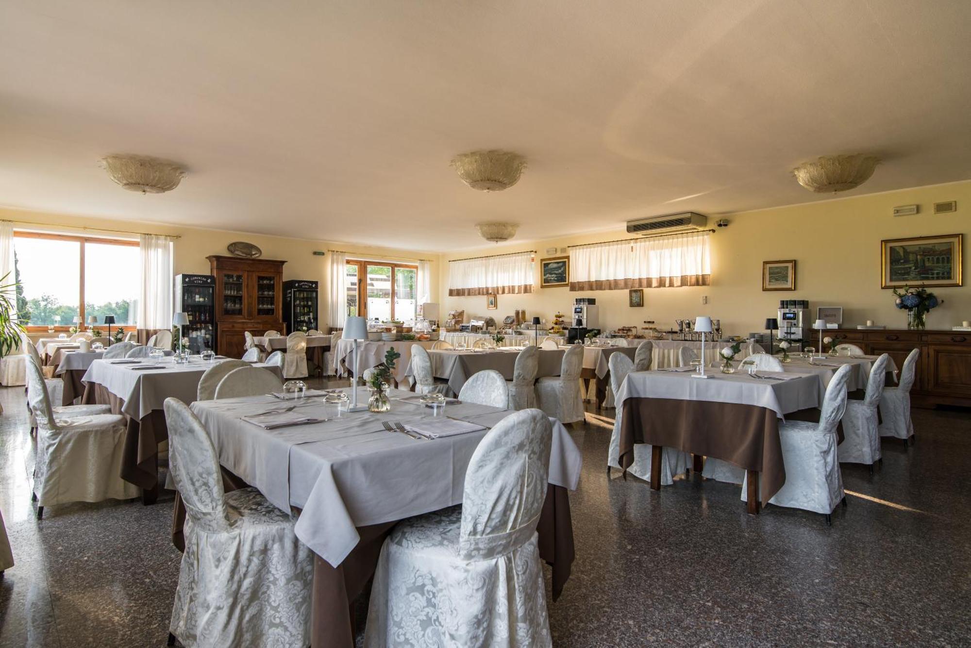 Hotel Porta Del Sole Soiano Del Lago Luaran gambar